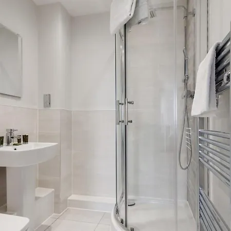 Beautiful 2 Bed Apartment In A Converted Mill Leeds  Esterno foto