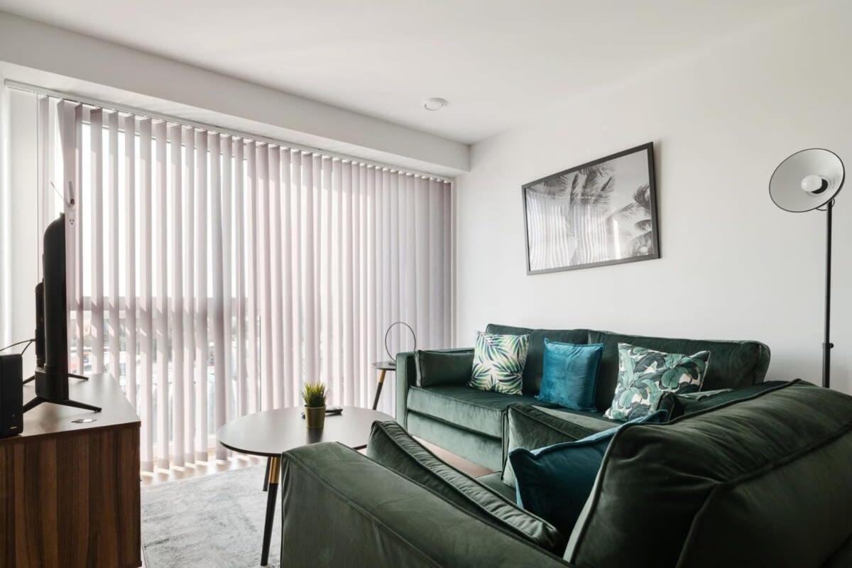 Beautiful 2 Bed In A Converted Mill Appartamento *